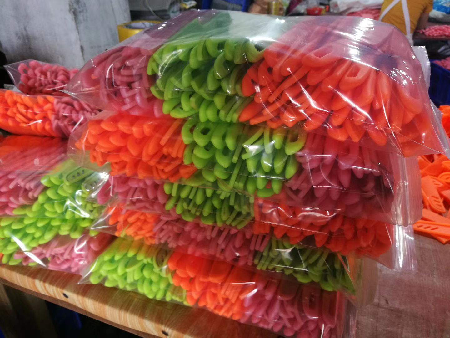 Caramelo color frutas cuchillos acero inoxidable melón frutas pelar cuchillo cuchillo portátil Application Scenario