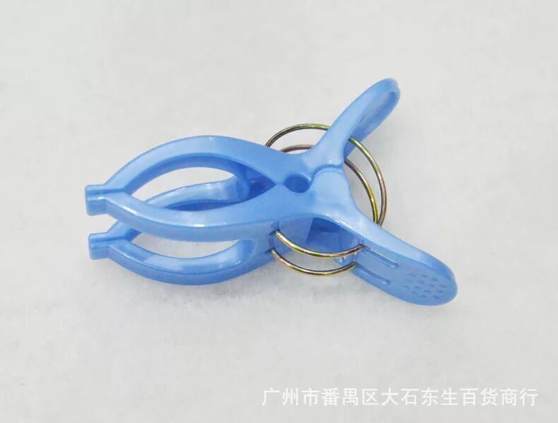 现货实用百货新多功能衣袜内裤夹子（6个庄）纯色强力塑料晒衣夹细节图