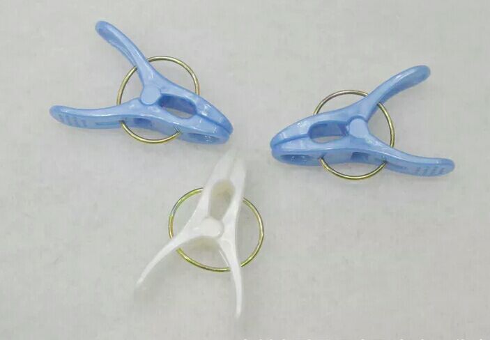 现货实用百货新多功能衣袜内裤夹子（20个庄）纯色强力塑料晒衣夹产品图