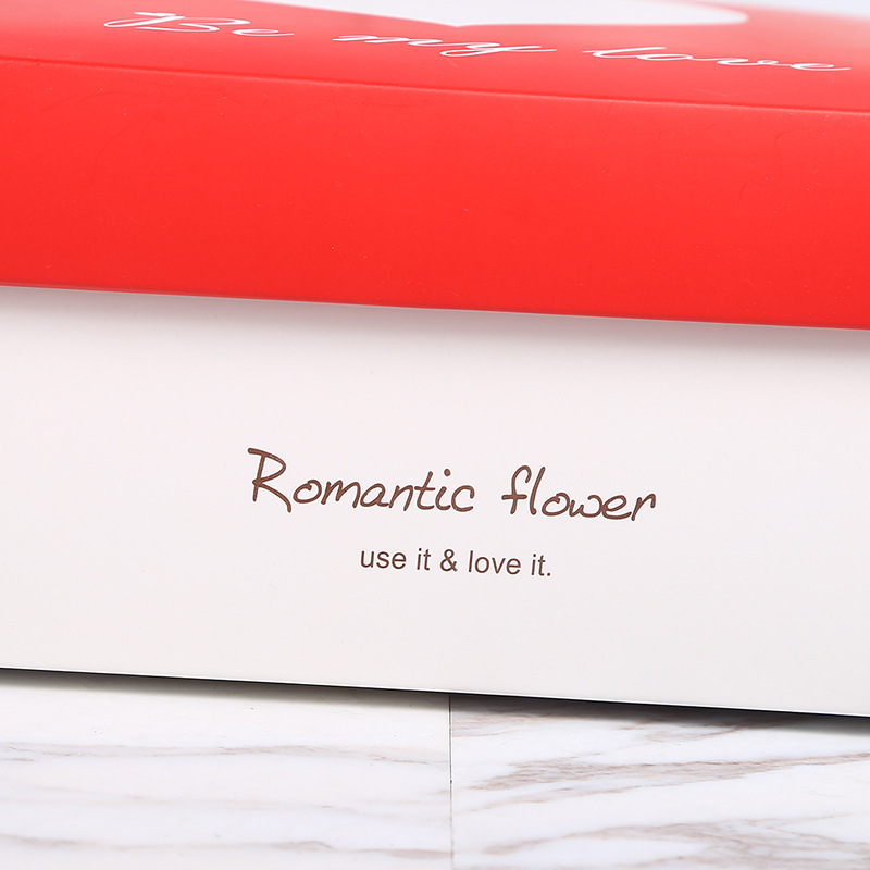 Customized wholesale of exquisite gift packaging box, heart-shaped top and bottom cover gift box, jewelry packaging paper box S806 Application Scenario