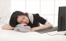 枕头办公枕头 办公室睡觉神器枕午休枕头创意学生鸵鸟枕