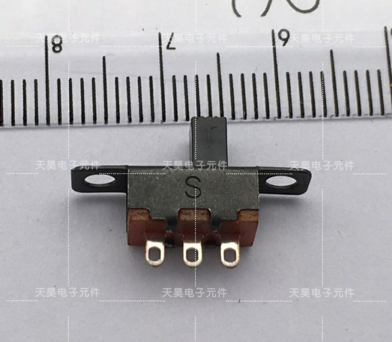 وتوفر الوحدة الإلكترونية لتشيهاو مفاتيح تبديل الحركة SS-12F15 التي تعمل بلعب كهربائية details Picture