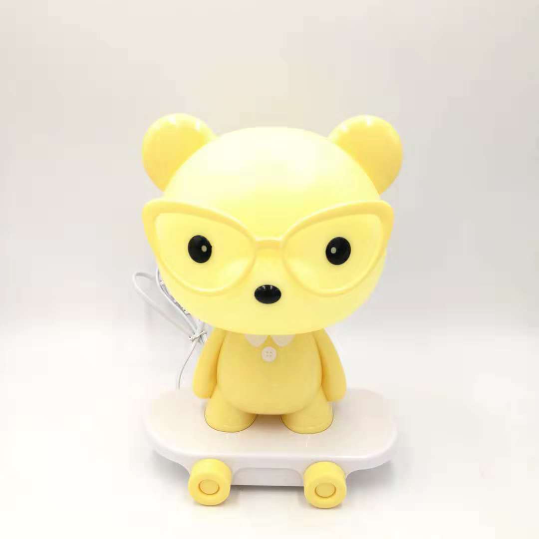 十元店精品店创意时尚礼品LED护眼灯台灯