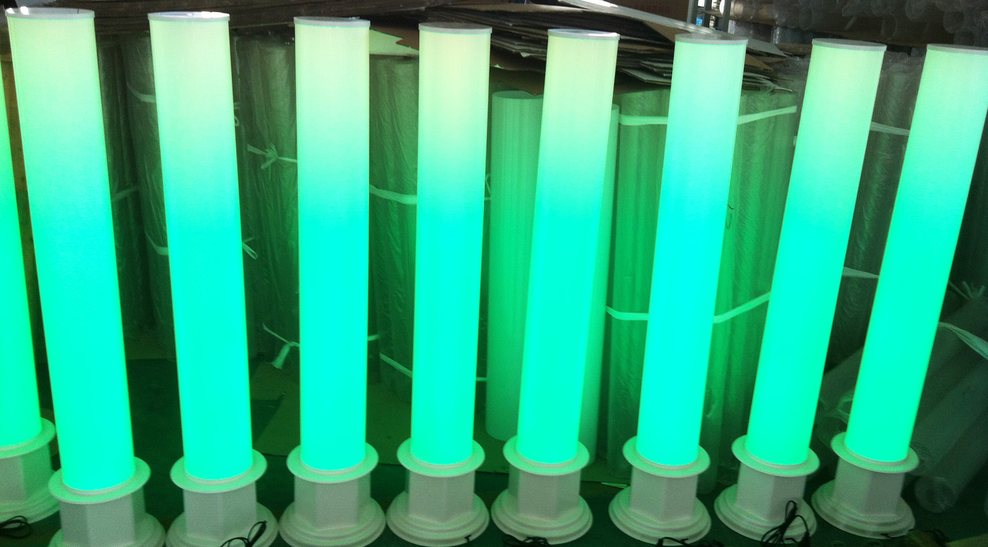 供应浙江婚庆批发1.2米颜色同步12色罗马柱婚庆路引