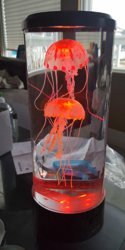 Simulation of large jellyfish tank colorful LED color jellyfish romantic atmosphere small night light