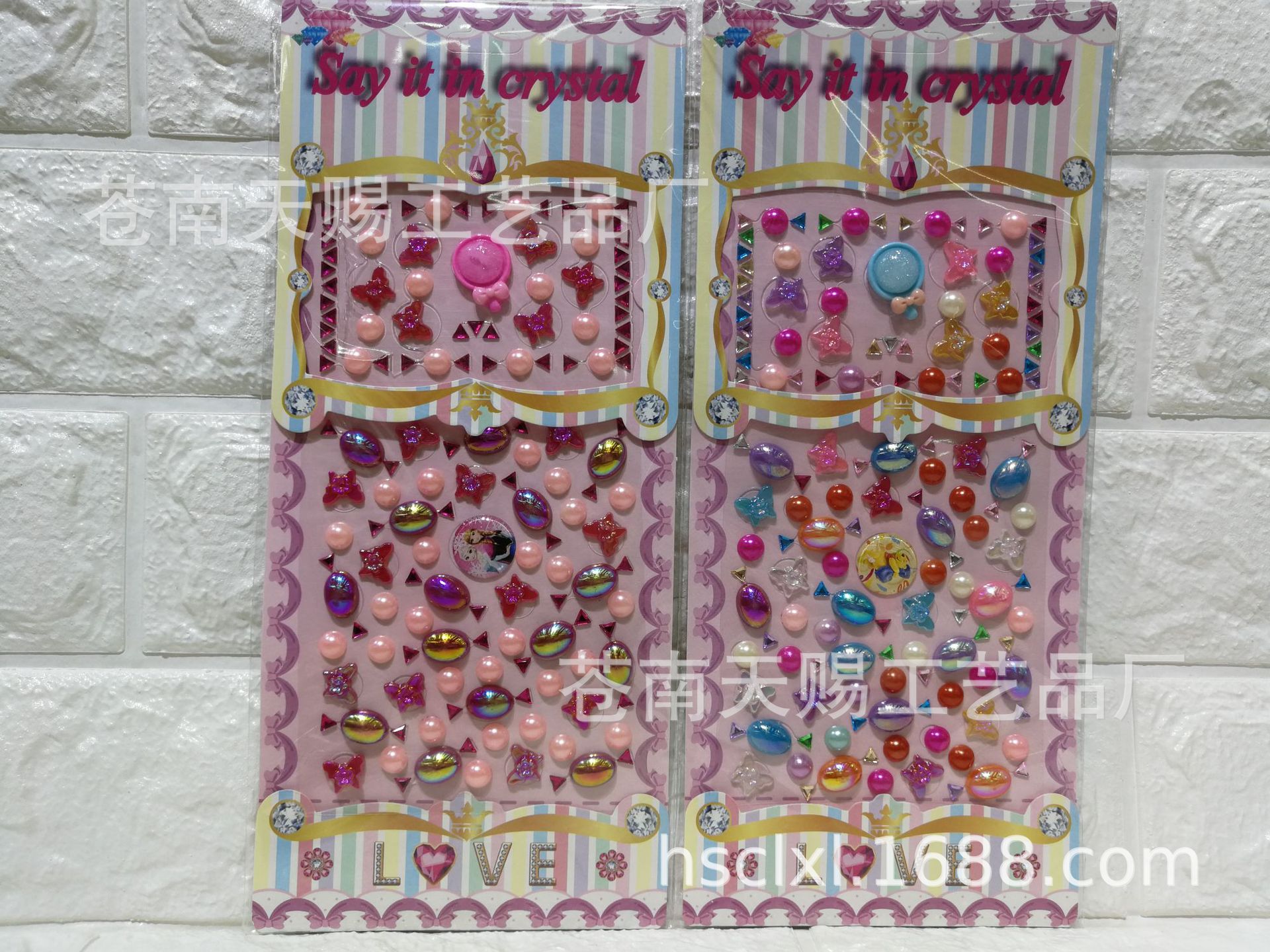 Jiamei Paper Products Office Culture Learning Stationery Stickers, craft stickers, JTH Children's Cartoon stickers, Acrylic diamond stickers, crystal stickers, children's DIY creative stickers, handcrafted decorative hearts Application Scenario