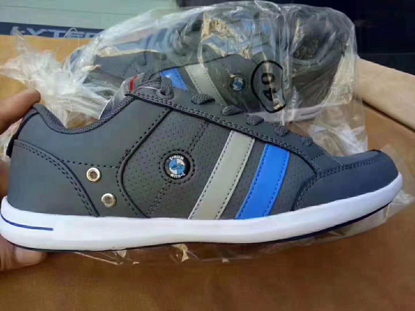 Boys' and girls' shoes, in stock Specification image