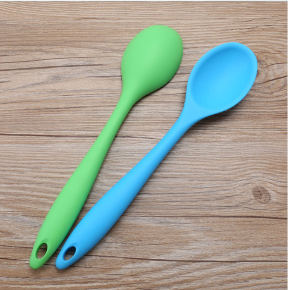 One-piece silicone spoon with extended handle, soup spoon, non-stick pan, suitable spoon, high-temperature resistant baking tool details Picture