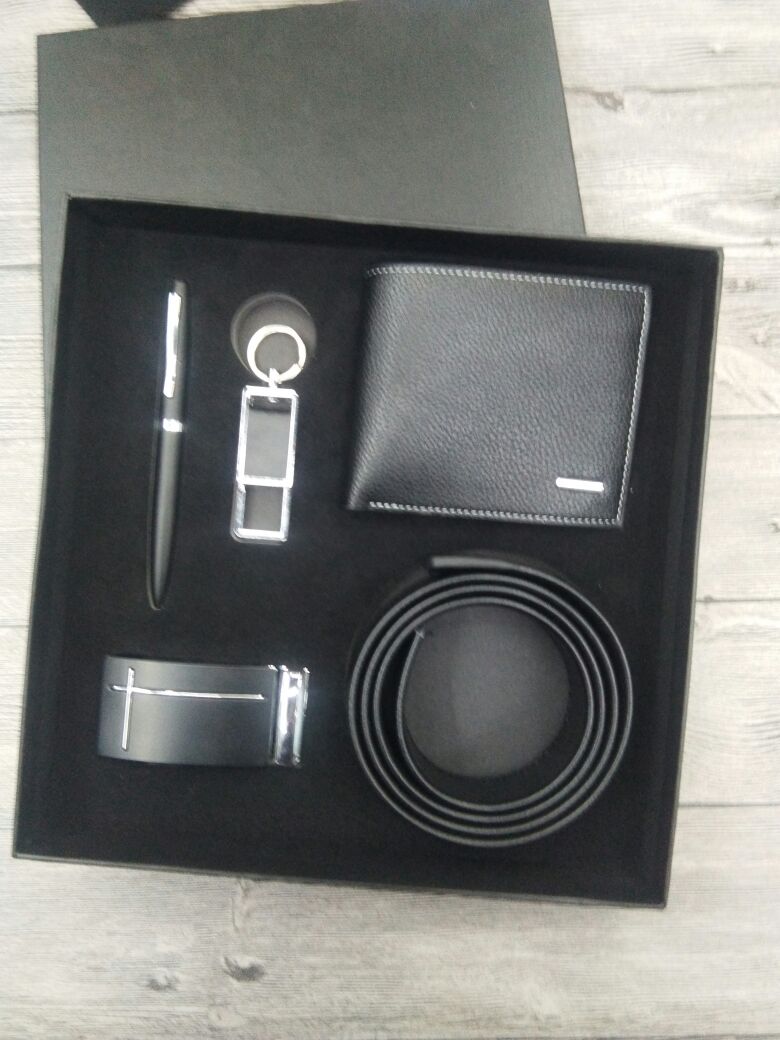 محفظة + حزام + مفتاح + قلم حبر معدني details Picture