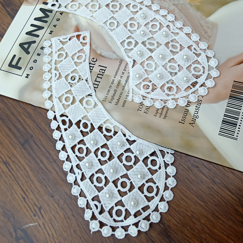 New diy clothing accessories: lace, embroidery, handcrafted pearl matching, milk silk lace details Picture