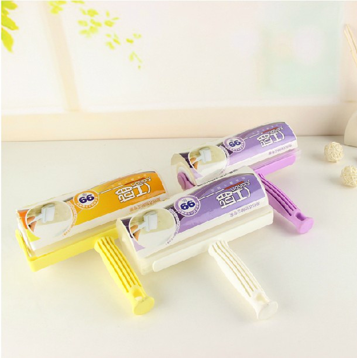 Tear wool dust-removing roller can tear type clothing wool sticking device with dust sticking device clothing care jS-709
