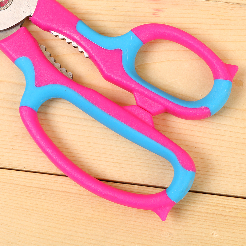 Office and study supplies: Office scissors, study scissors, study knife scissors, office stationery scissors Specification drawing