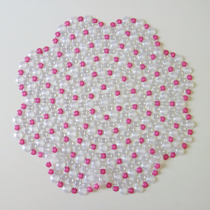 Hot-selling square/plum blossom colored water drop bathroom MATS, anti-slip bathroom MATS, massage MATS, foot MATS, bathtub MATS full figure