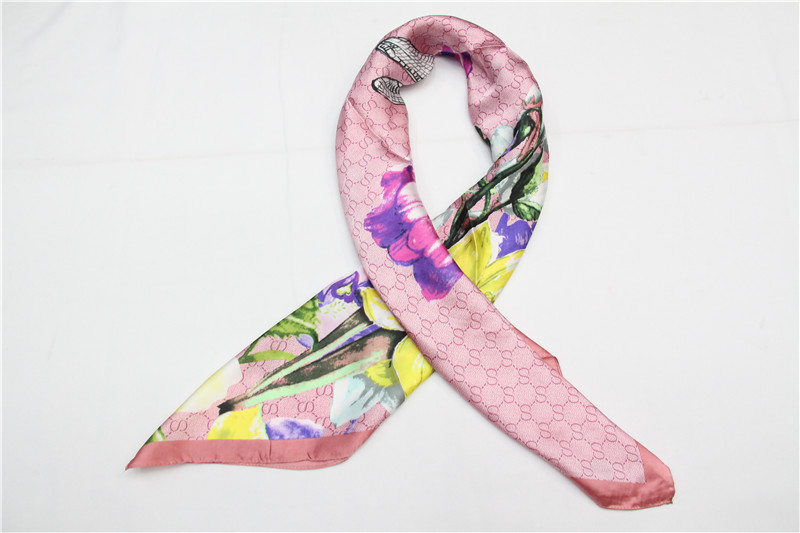 2018 New Chain Twill Silk Square Scarf With Scarves Fashion Scarf Women's Multi-Functional Sun Protection Cape Specification drawing