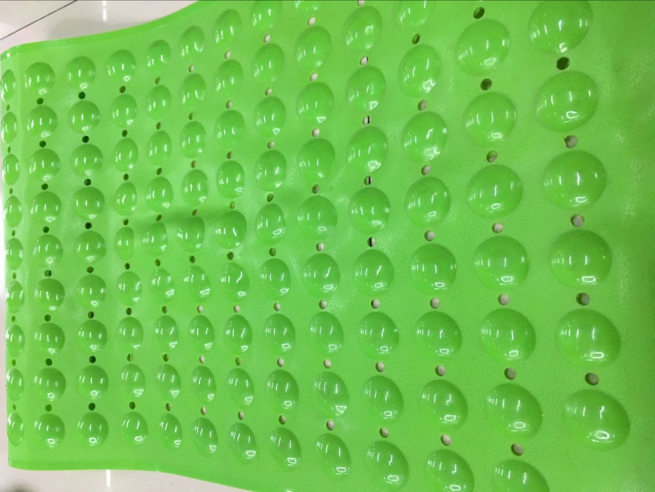 Solid color/transparent bubble mat, bathroom anti-slip mat, massage mat, foot mat, bathtub anti-slip mat, PVC foot mat full figure