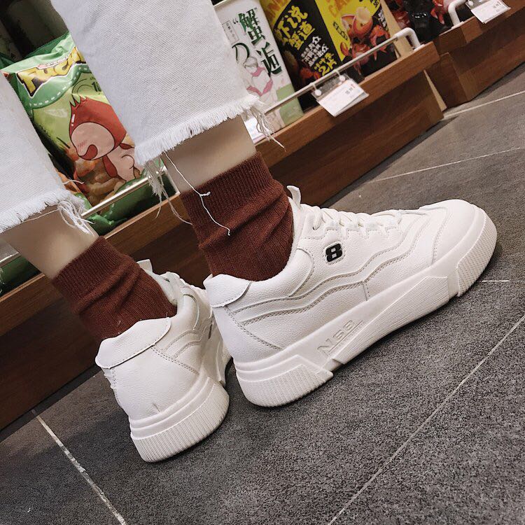 42508厚底绒小白鞋细节图