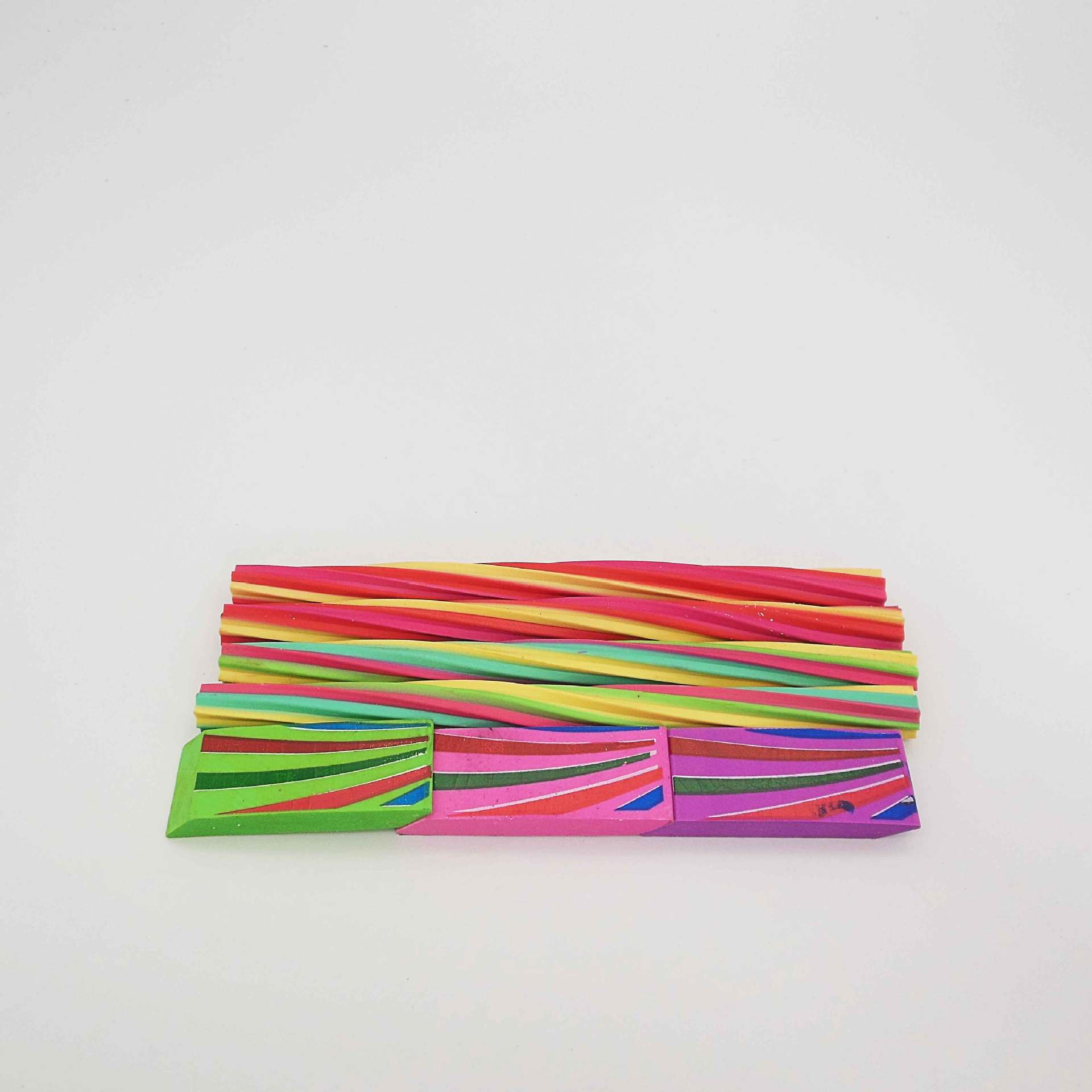 7个多色彩色系列定制橡皮擦套装儿童文具生产厂家产品图