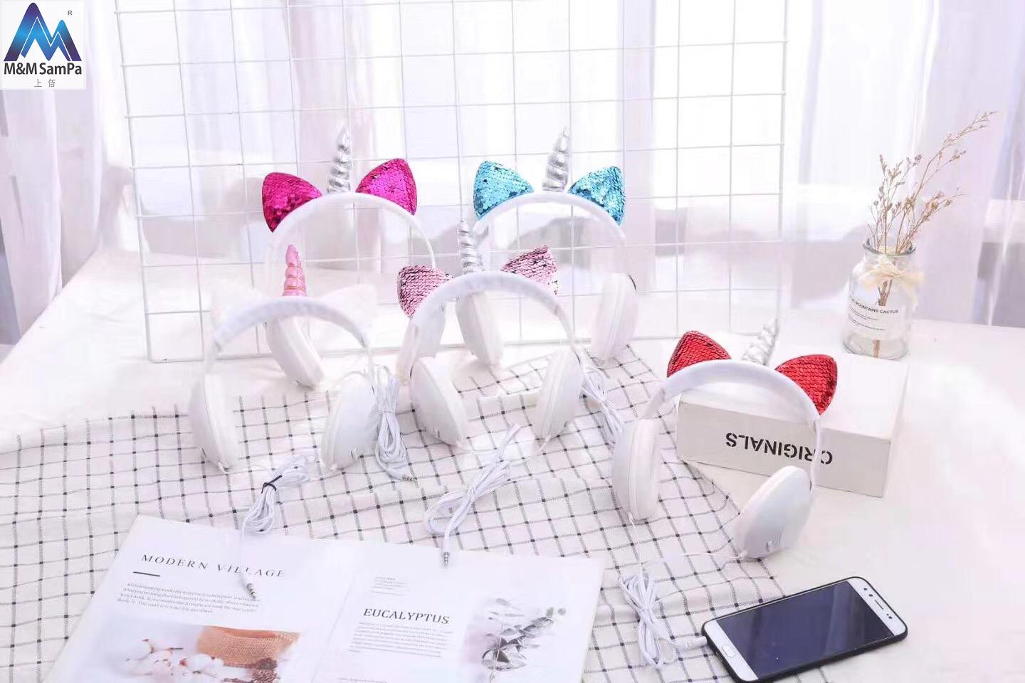 New private model Unicorn 10A Christmas gift with plug - in headphones thumbnail