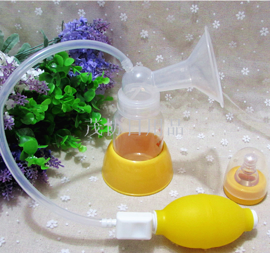 Baby breast pump after delivery Baby breast pump with bottle manual 230g