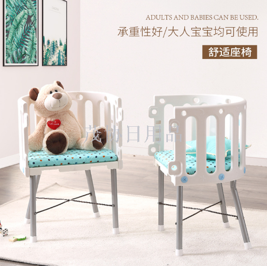 The multi-functional baby crib, newborn rocking chair bed, wheeled baby multi-functional dining chair and desk are only for foreign trade sales Application Scenario