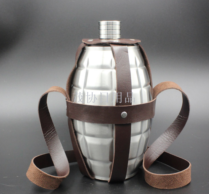 64 oz mine type 3 kg bottle 304 stainless steel foreign trade wine bottle metal bottle leather case