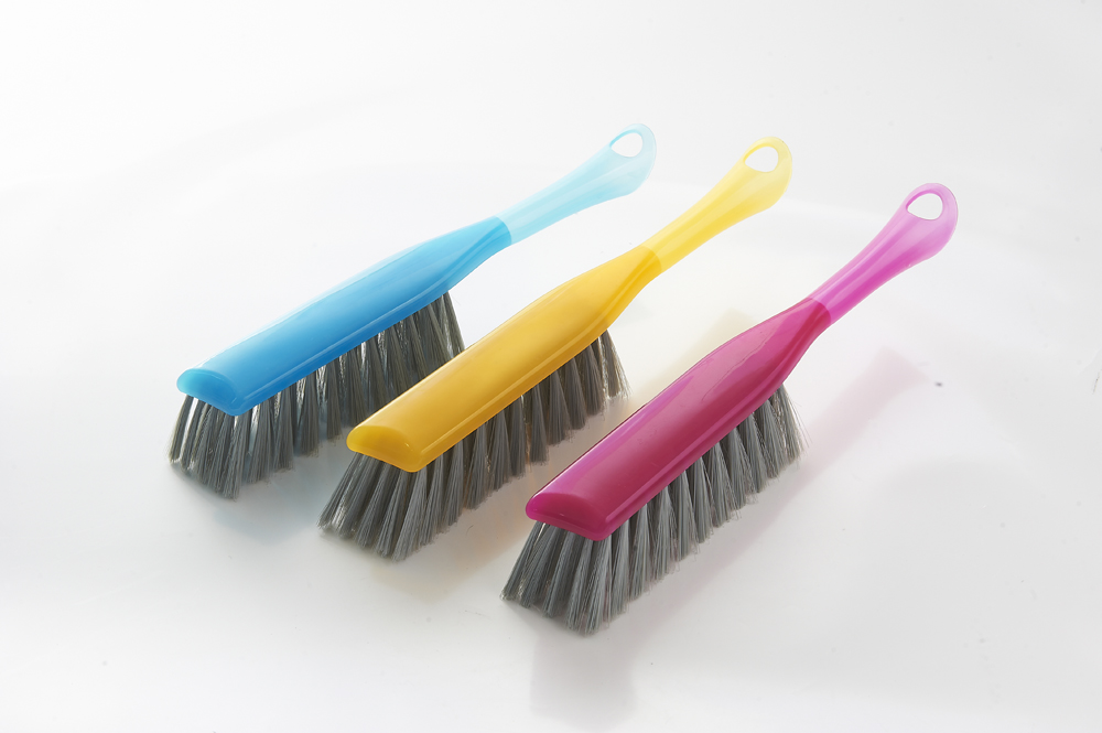 Household bed brush with plastic handle brush with soft bristle dust brush sweep bed broom bedroom sweep bed brush clean brush sweep bed tool