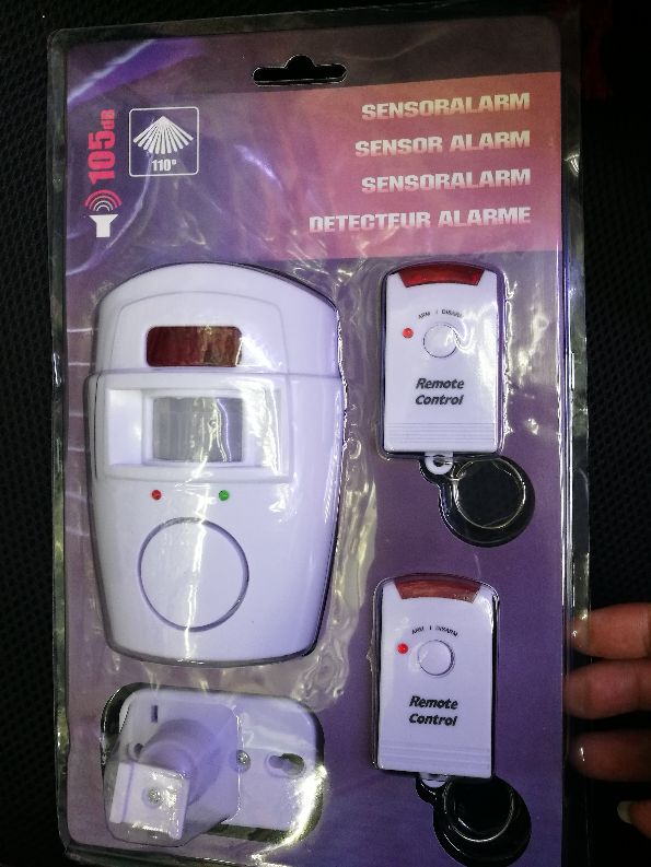 Factory direct sales of infrared anti-theft alarm 105 alarm Application Scenario