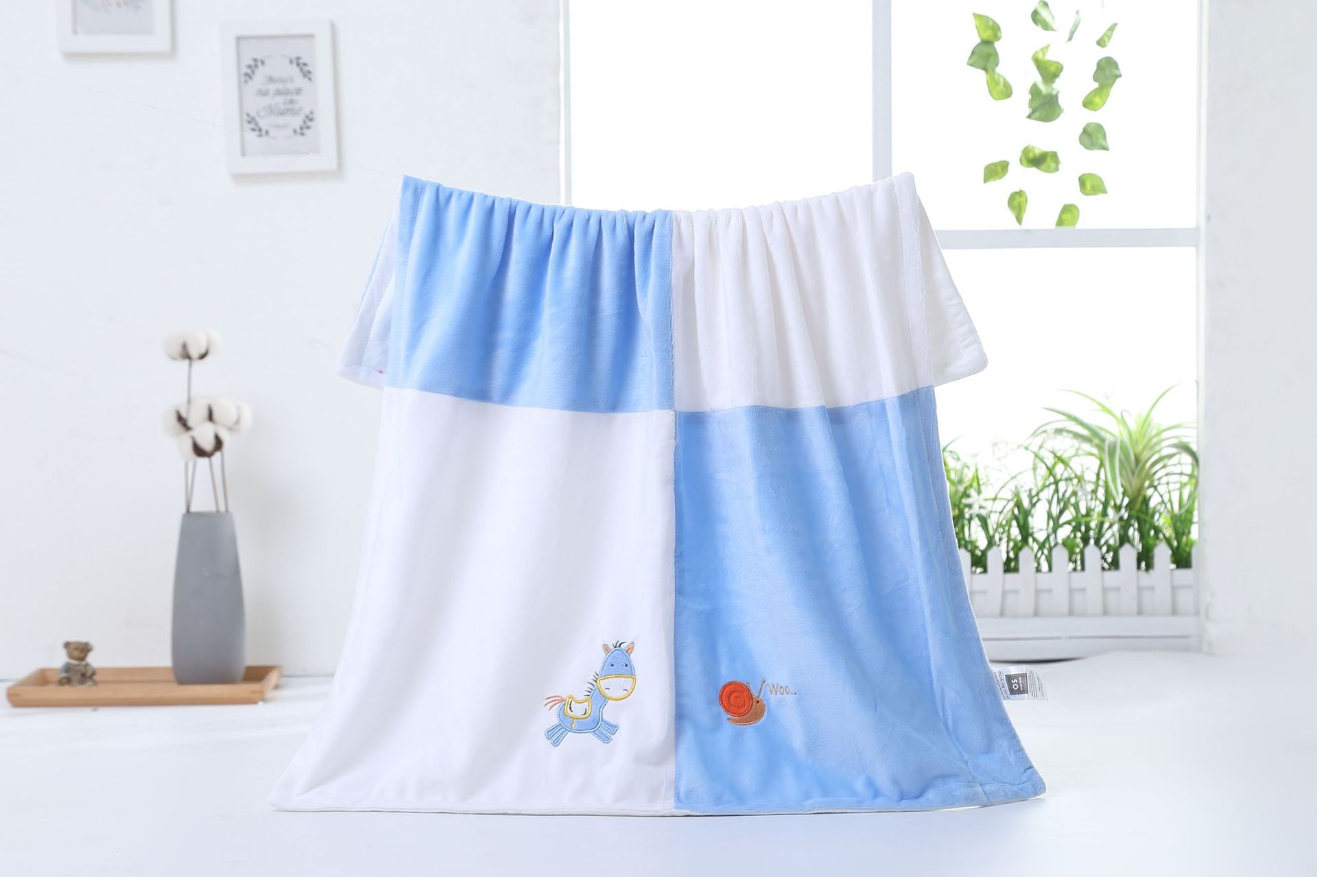 珊瑚绒+羊羔绒婴儿毛毯宝宝毛毯儿童毛毯抱被婴儿毯细节图