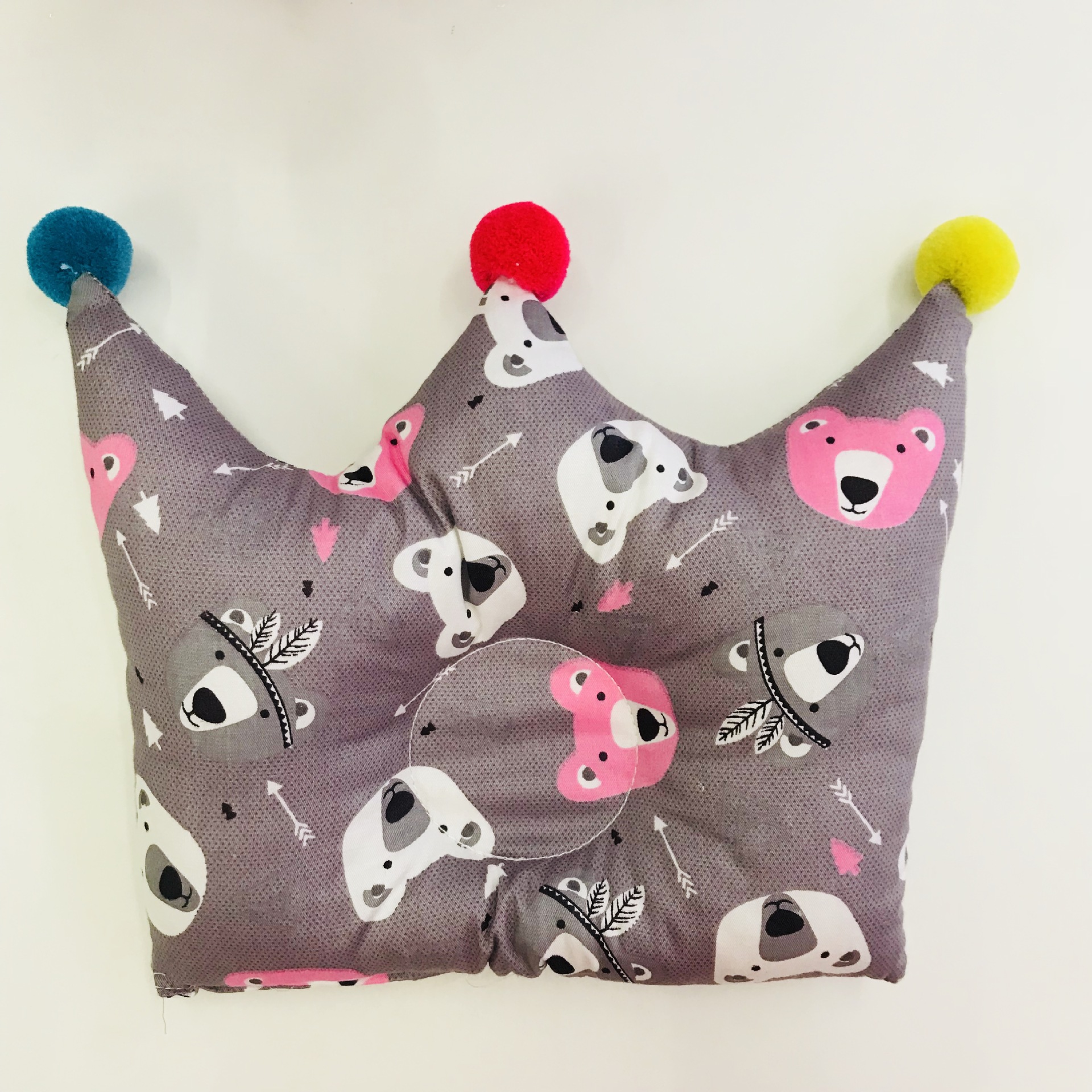 新生儿超萌皇冠定型造型枕 纯棉面料婴儿枕头定型枕 头0-1岁可爱