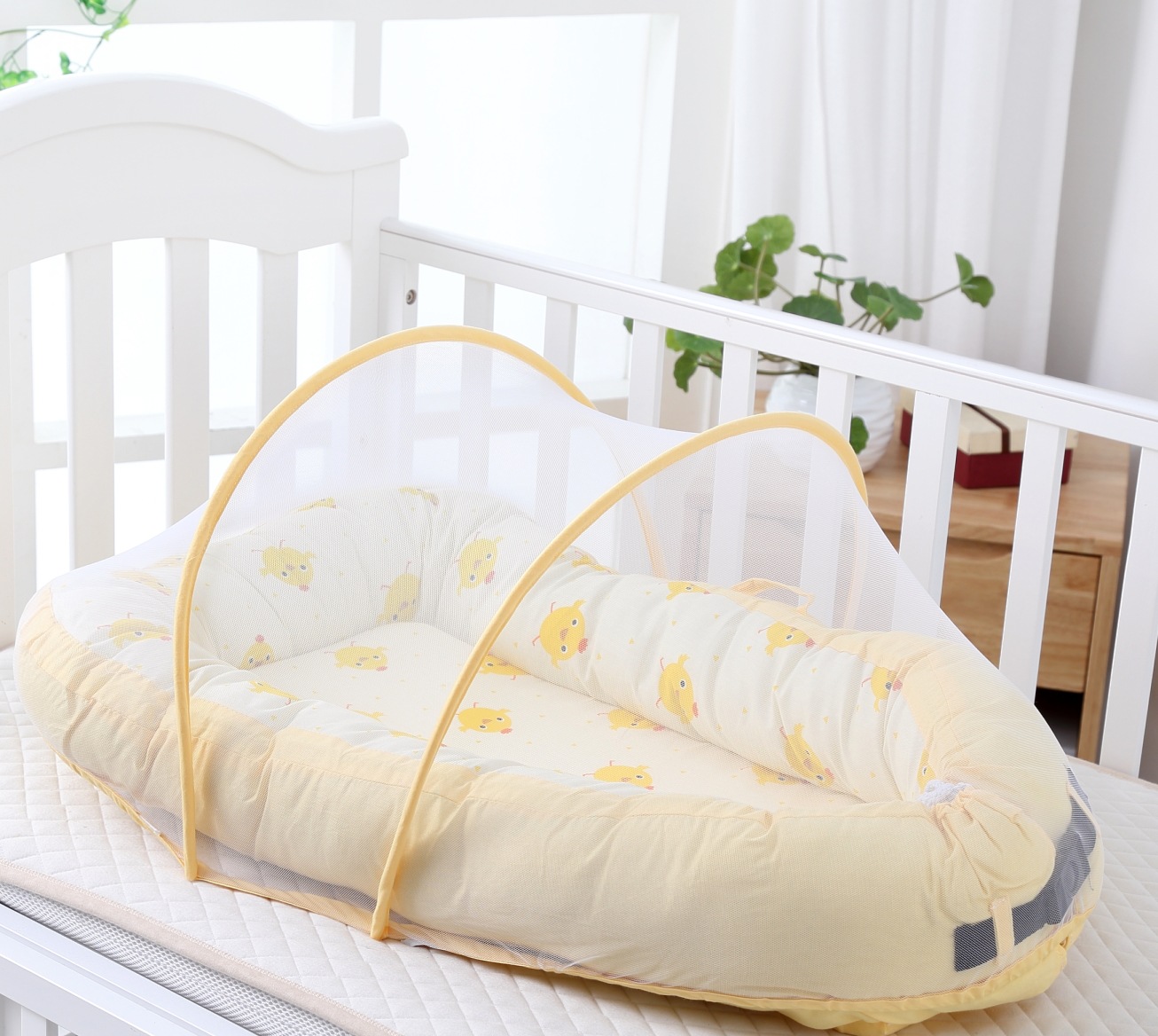 2018新款全棉美国婴儿子宫仿生床 便携式可拆洗新生儿床中床产品图