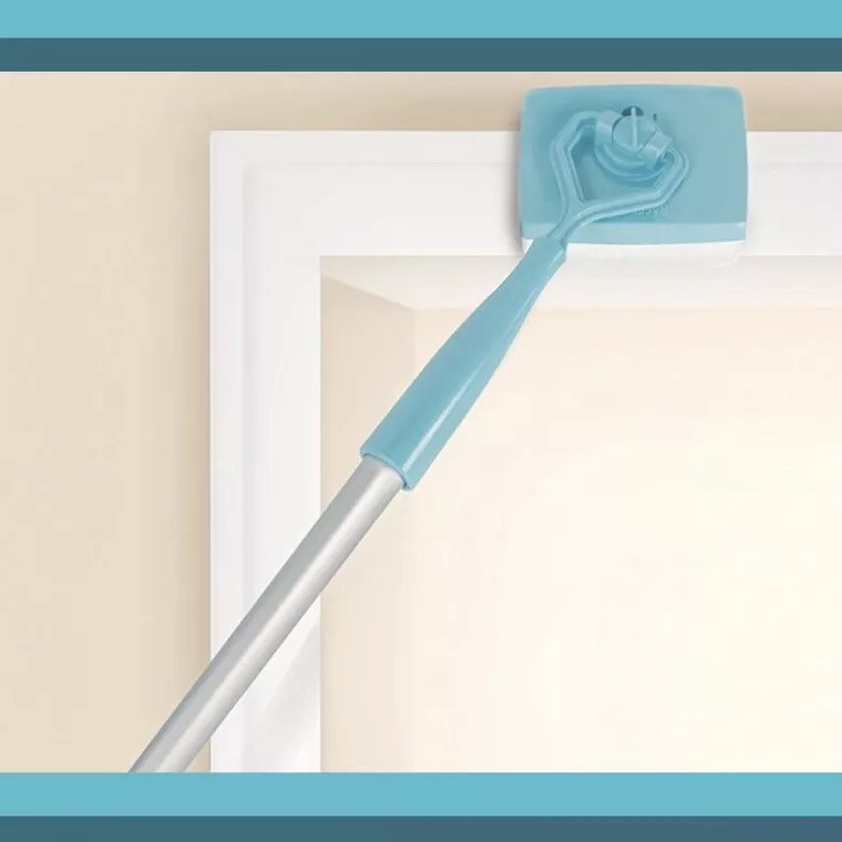 Baseboard Buddy Household cleaner Retractable handle cleaner sticks