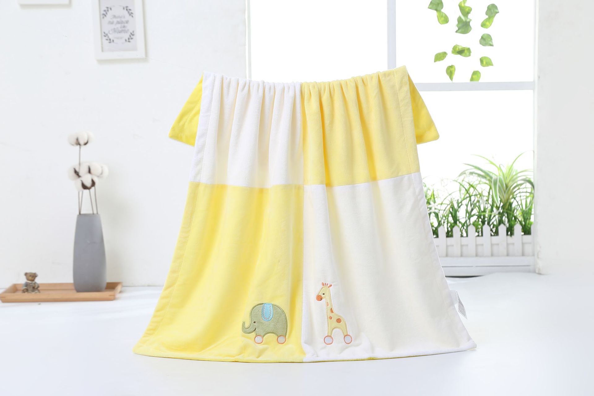 珊瑚绒+羊羔绒婴儿毛毯宝宝毛毯儿童毛毯抱被婴儿毯