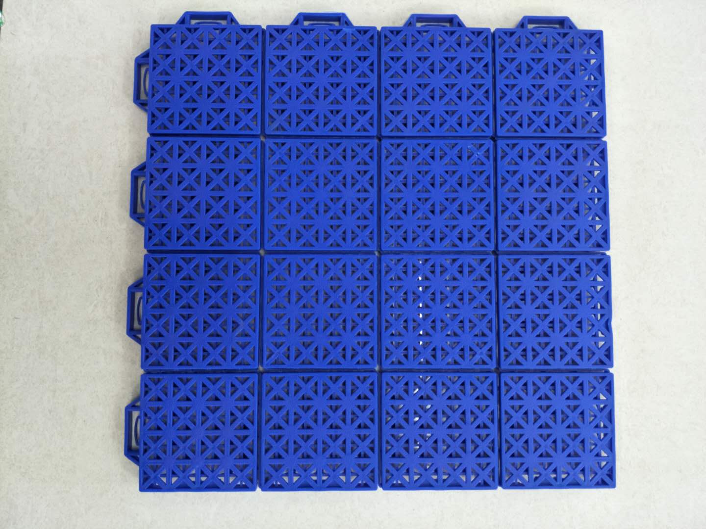 Car splicing anti-slip mat 434x34 Specification image