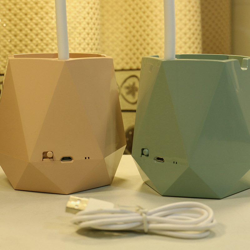 普通照明台灯实物图