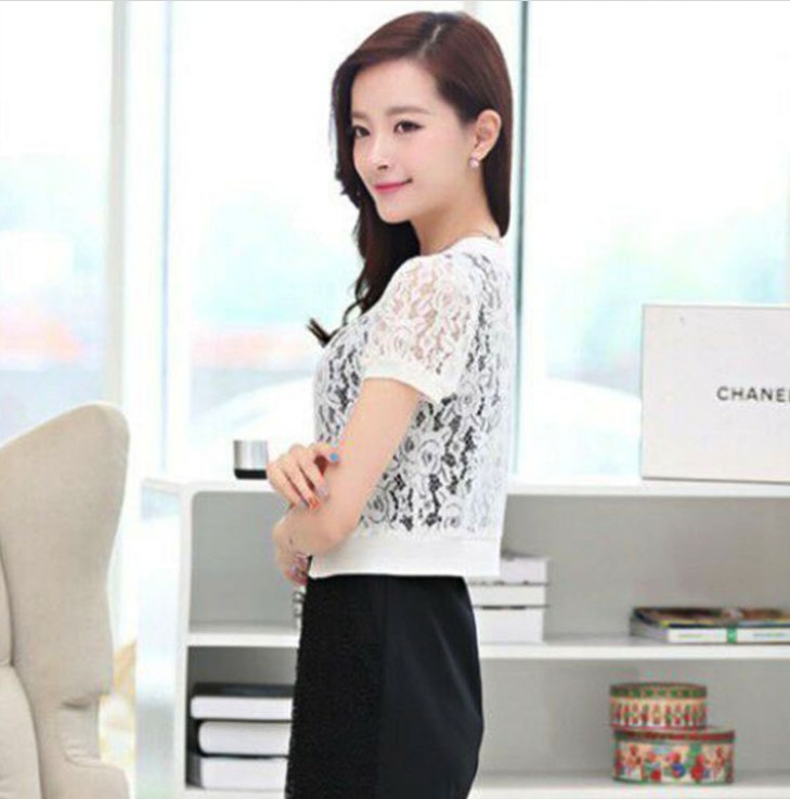 A small shawl short lace coat is a versatile short lace shawl cardigan with sun protection Application Scenario