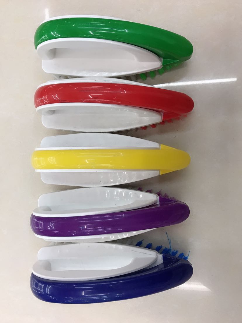 塑料手柄地板刷刷子 彩色刷子 进出口贸易地板刷