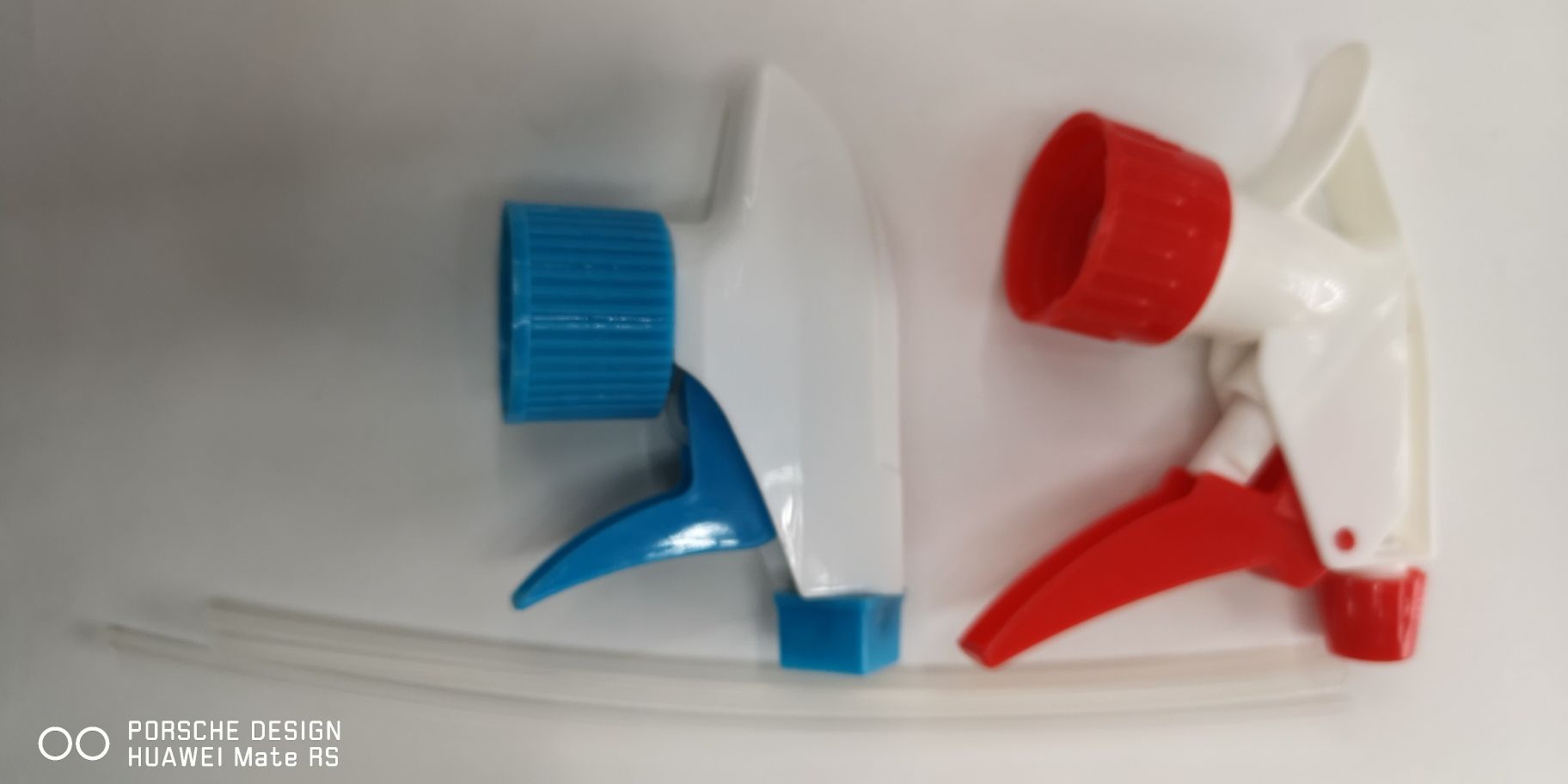 Plastic cap, bottle cap 23872