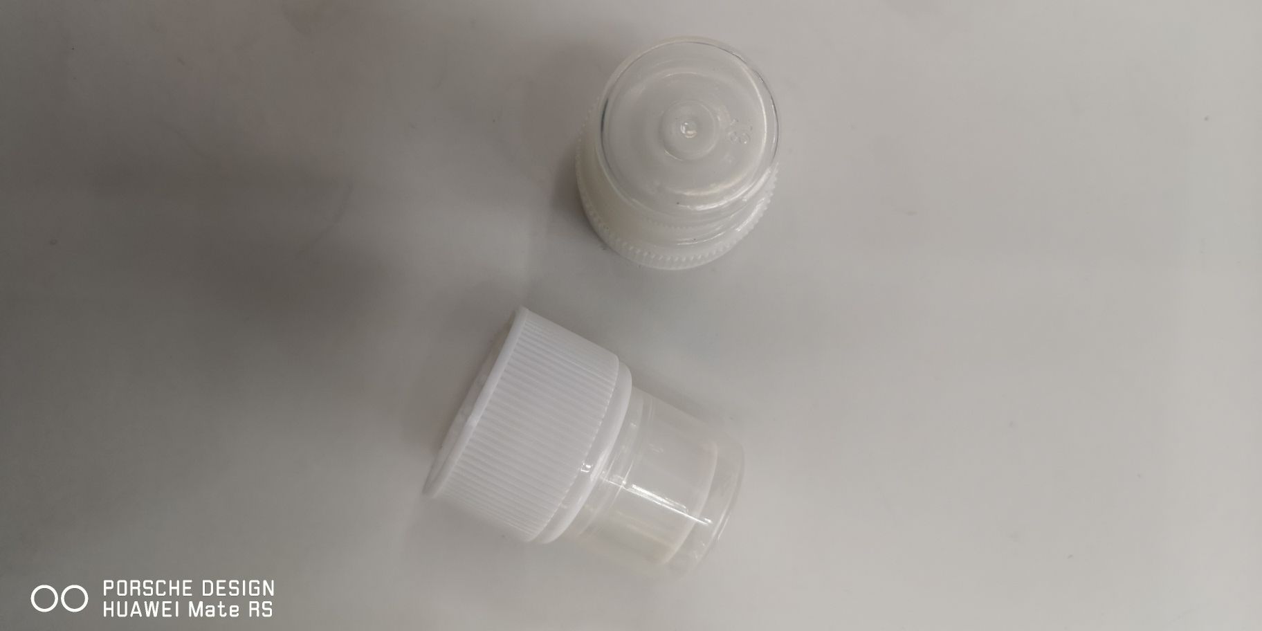 Plastic bottle caps, water caps Application Scenario