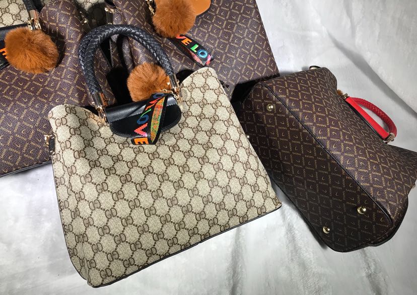 女士包 花料包 斜挎包 手提包 背包产品图