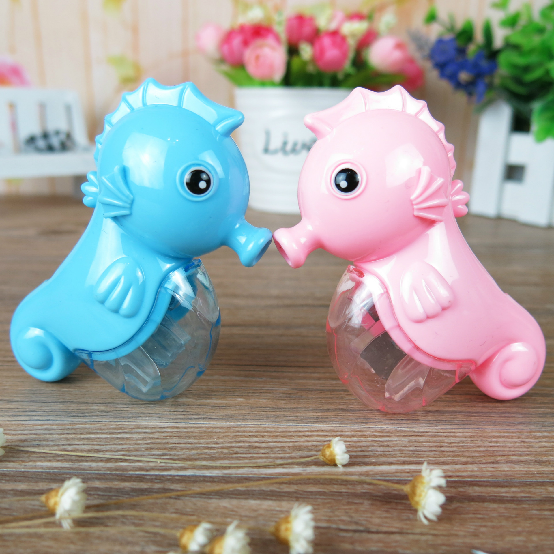 Xinle 372 Romantic Seahorse Double-Hole Pencil Sharpener, Pencil Sharpener, Student Creative Pencil Sharpener