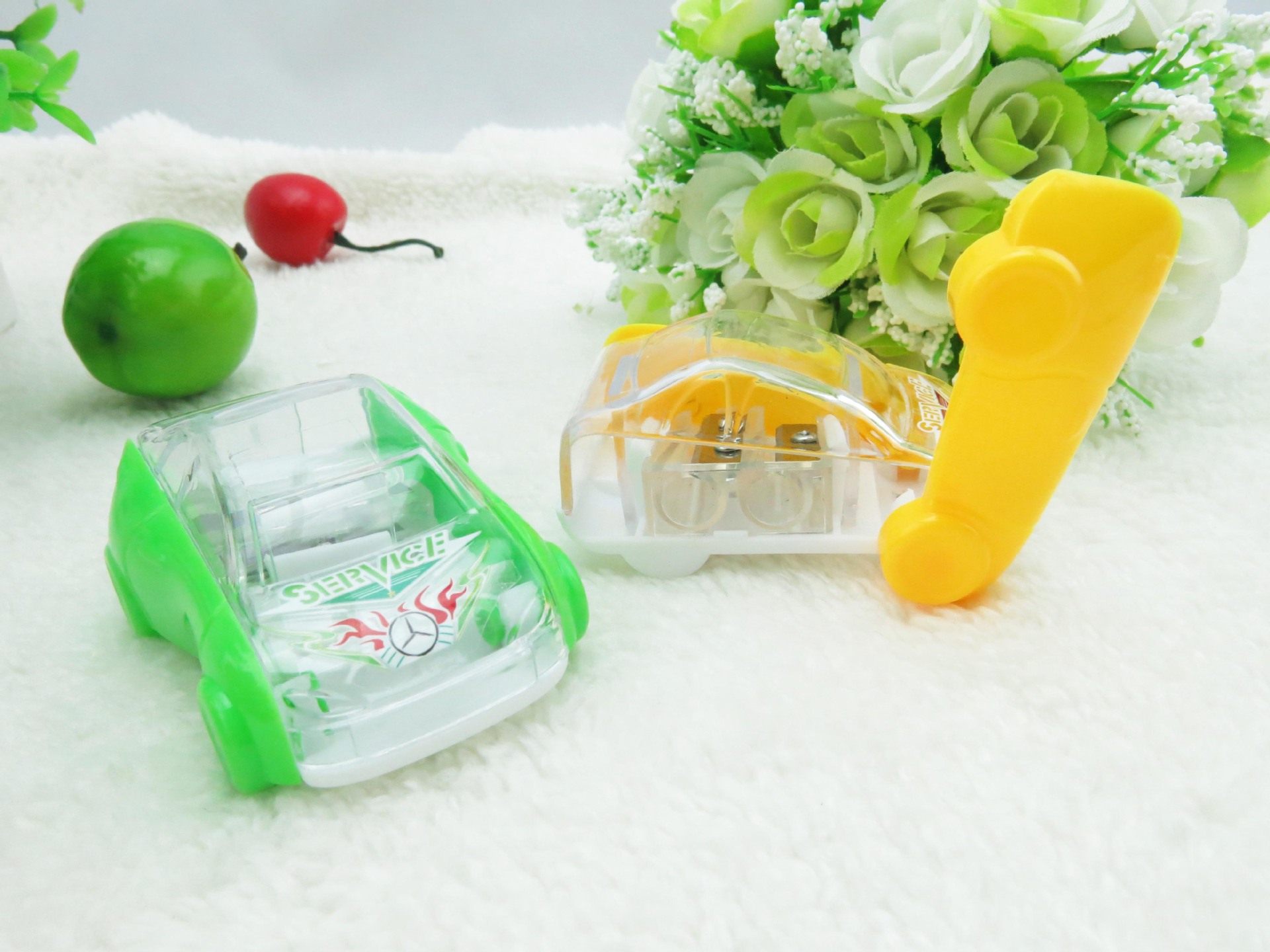 Wholesale of Fulejia 8039 Double-door Pencil sharpener and double-hole pen clipper for primary school students details Picture