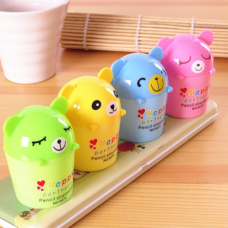 Fulejia Korean creative cute cartoon bear double-hole pencil sharpener student stationery products are self-produced and self-sold