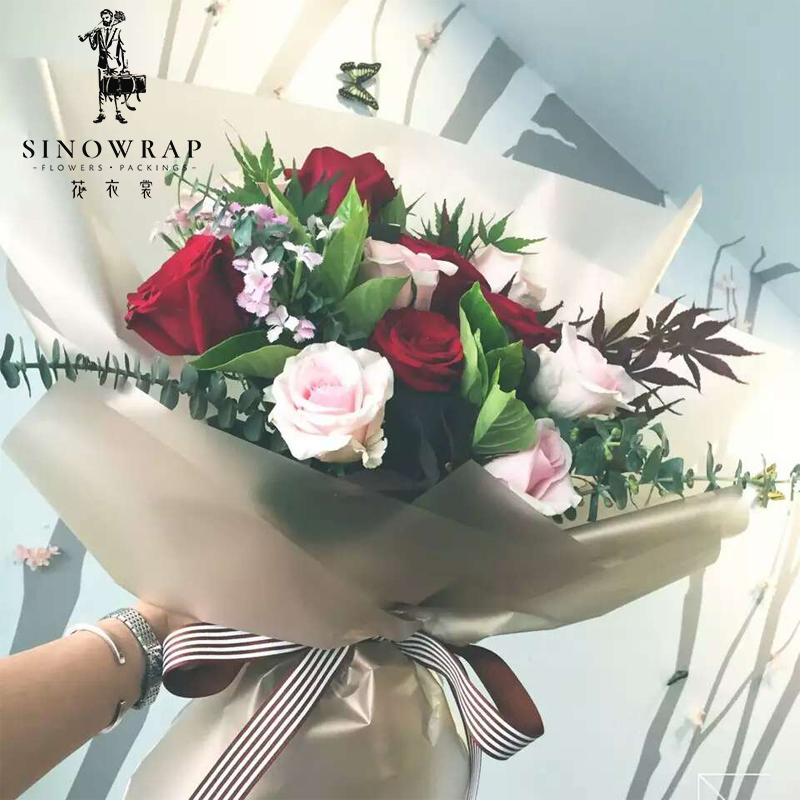 雾面纸 纯色 厂家直销 鲜花包装纸材料卡通花束半透明包装纸细节图