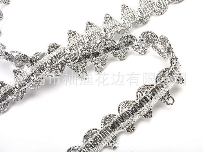 厂家直销供应优质服饰原材料编制金银线宝塔花边衣服服装辅料