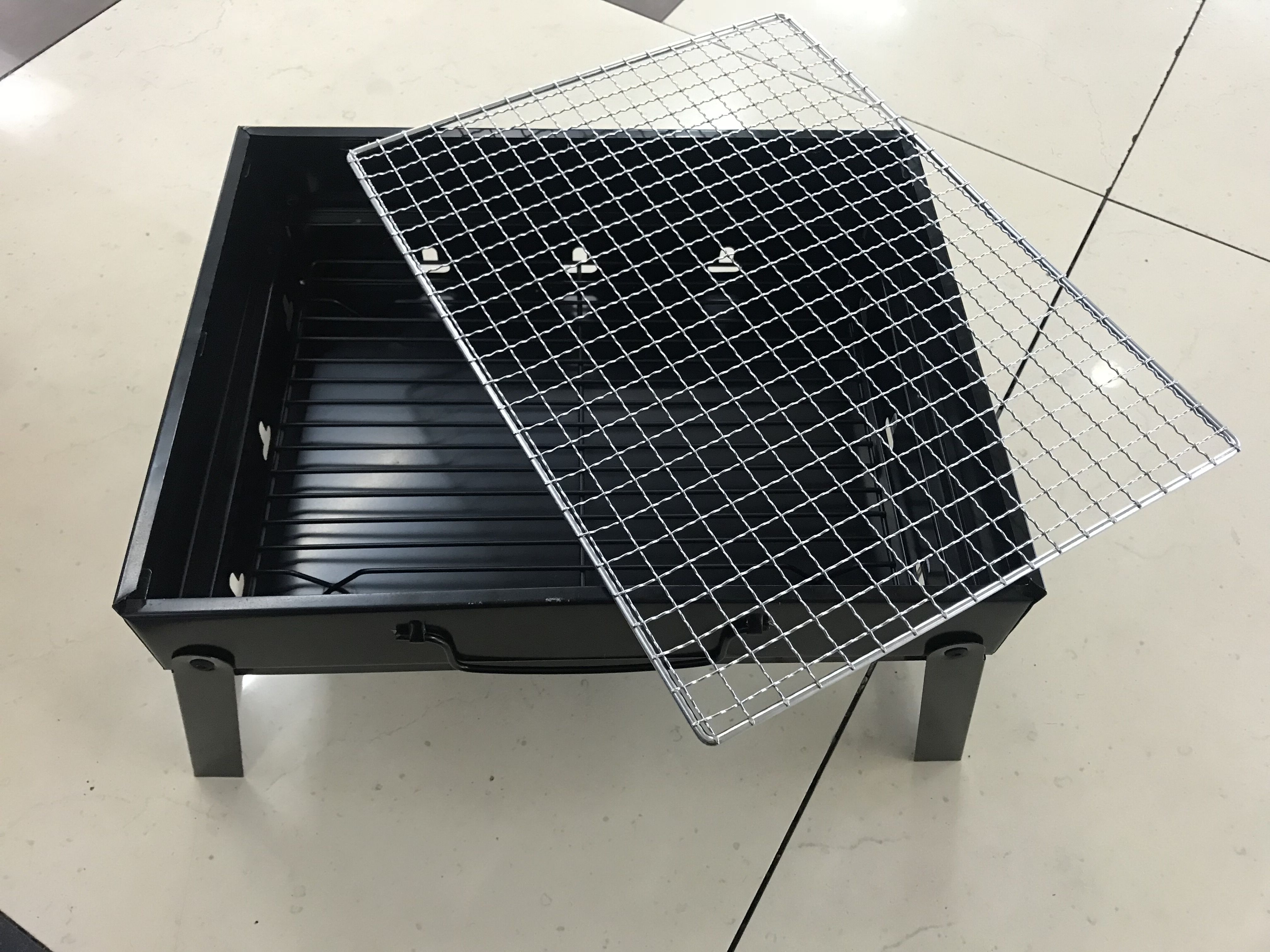 Outdoor mini barbecue grill, barbecue rack, large BBQ details Picture