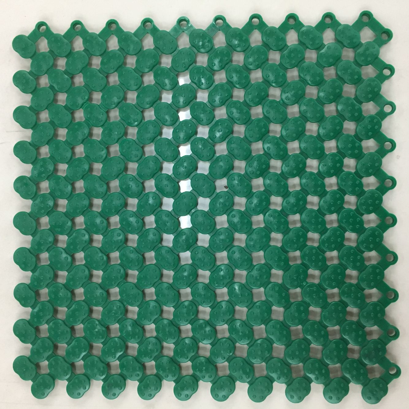 30*30 small raindrop anti-slip mat, bathroom spliced mat, suspended floor mat, waterproof mat, corridor anti-slip mat full figure