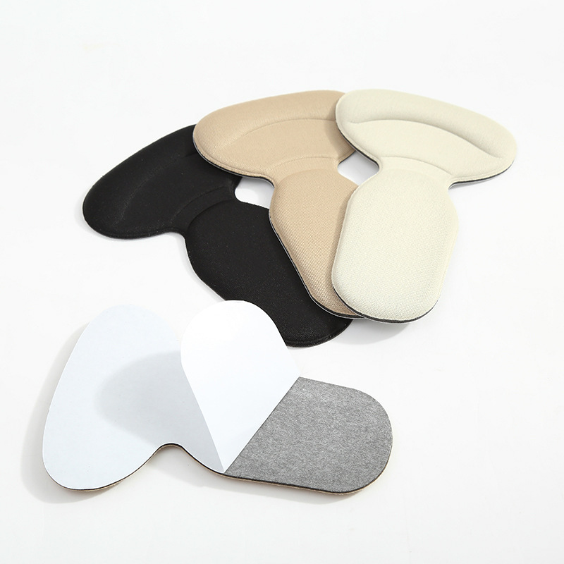 The heel of the two-in-one thickened anti-rubbing and anti-sticking silicone high heels with a half-size pad for foot protection Application Scenario