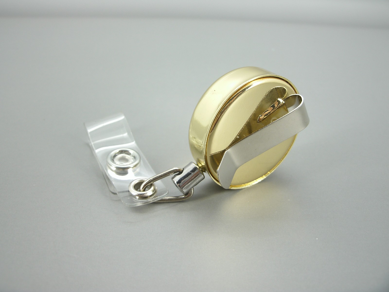 Factory Direct Metal Alligator Clip Easy To Pull Metal Alligator Clip Easy To Pull Buckle Application Scenario