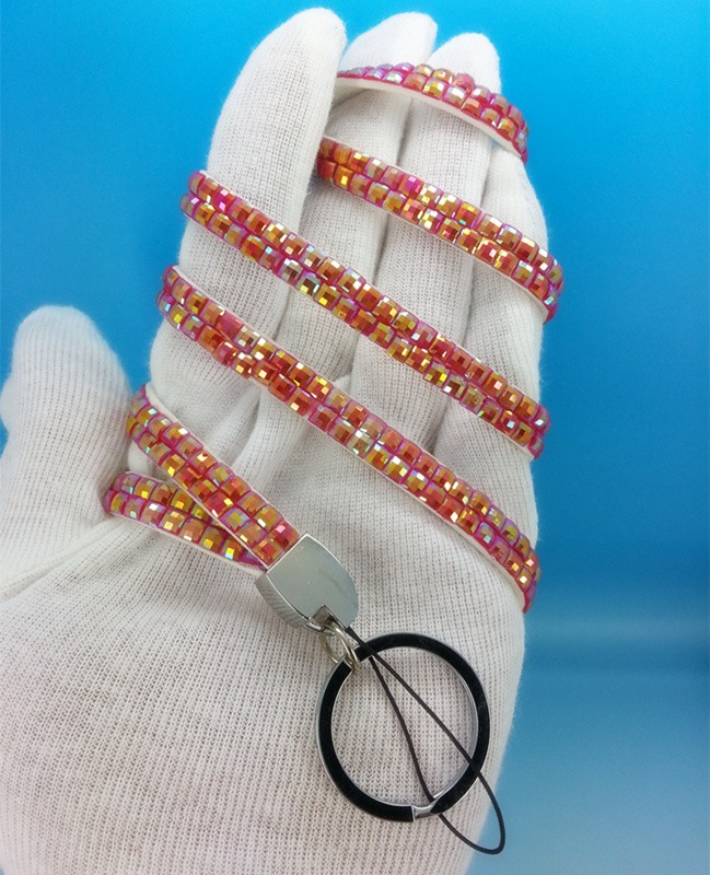 Yiwu Manufacturers Exquisite With Diamond Lanyard Stick Diamond Mobile Phone Rope Diamond Lanyard Specification drawing