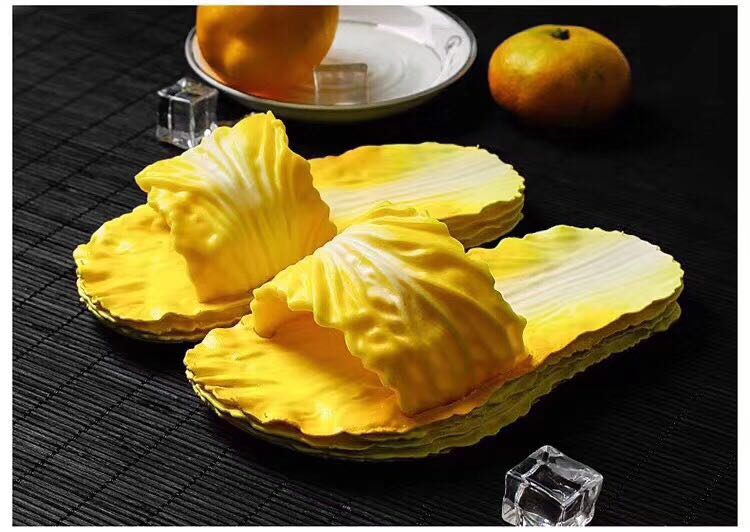 Wholesale of new creative home bath casual Chinese cabbage flip-flops